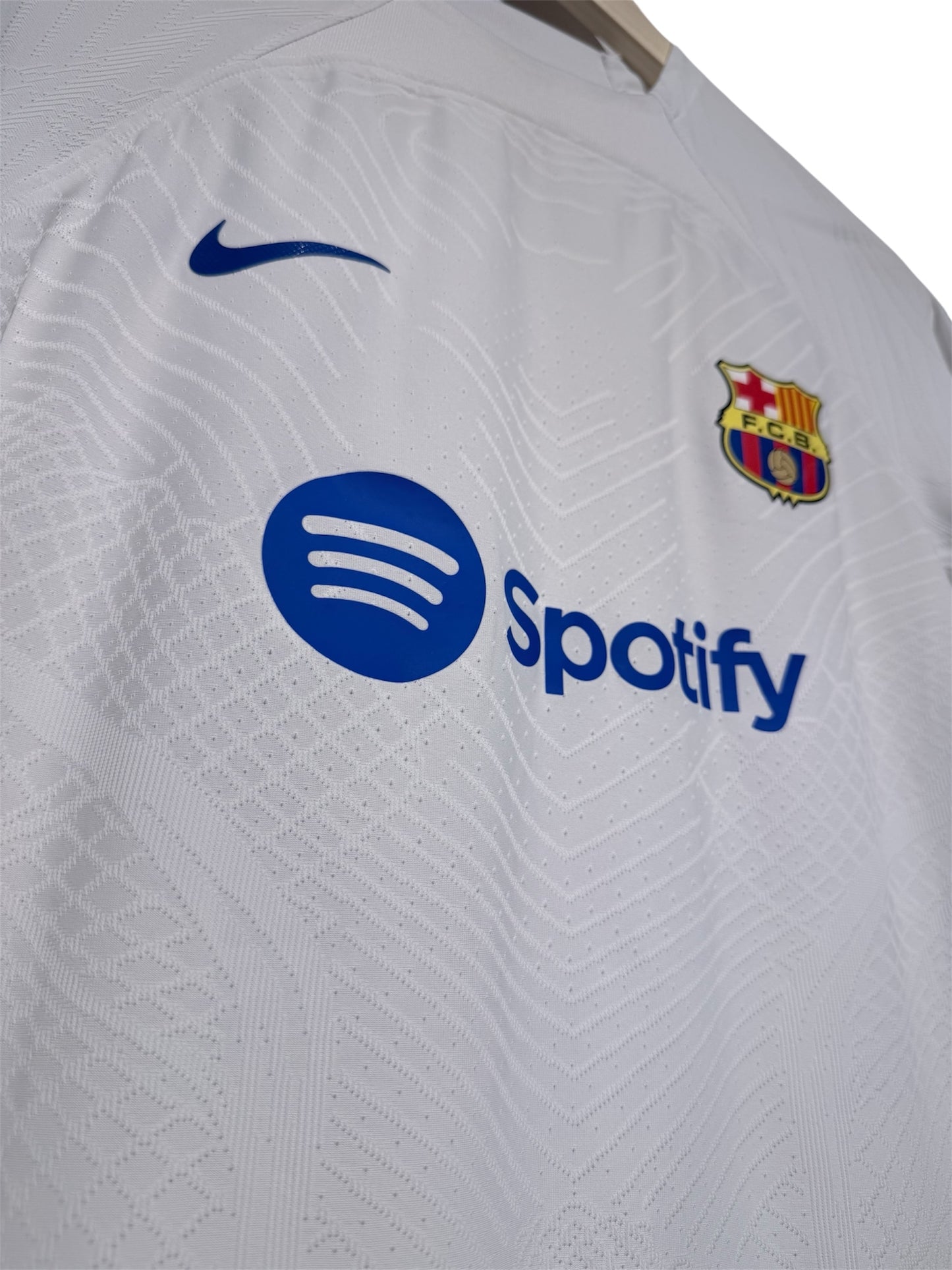 Barcelona 2023/24 Away (W) Pedri Player Version - L (Women's Size)
