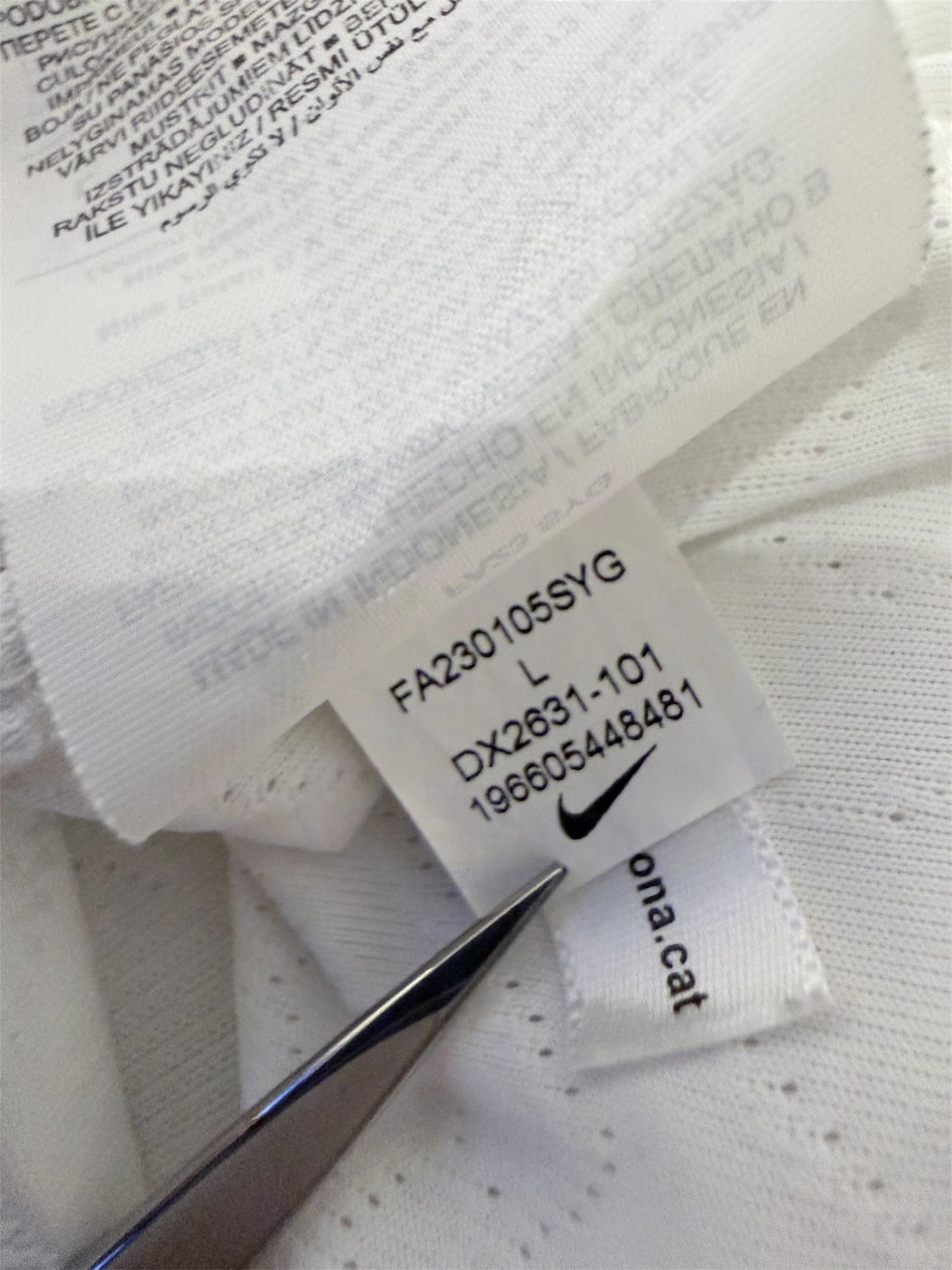 Barcelona 2023/24 Away (W) Pedri Player Version - L (Women's Size)