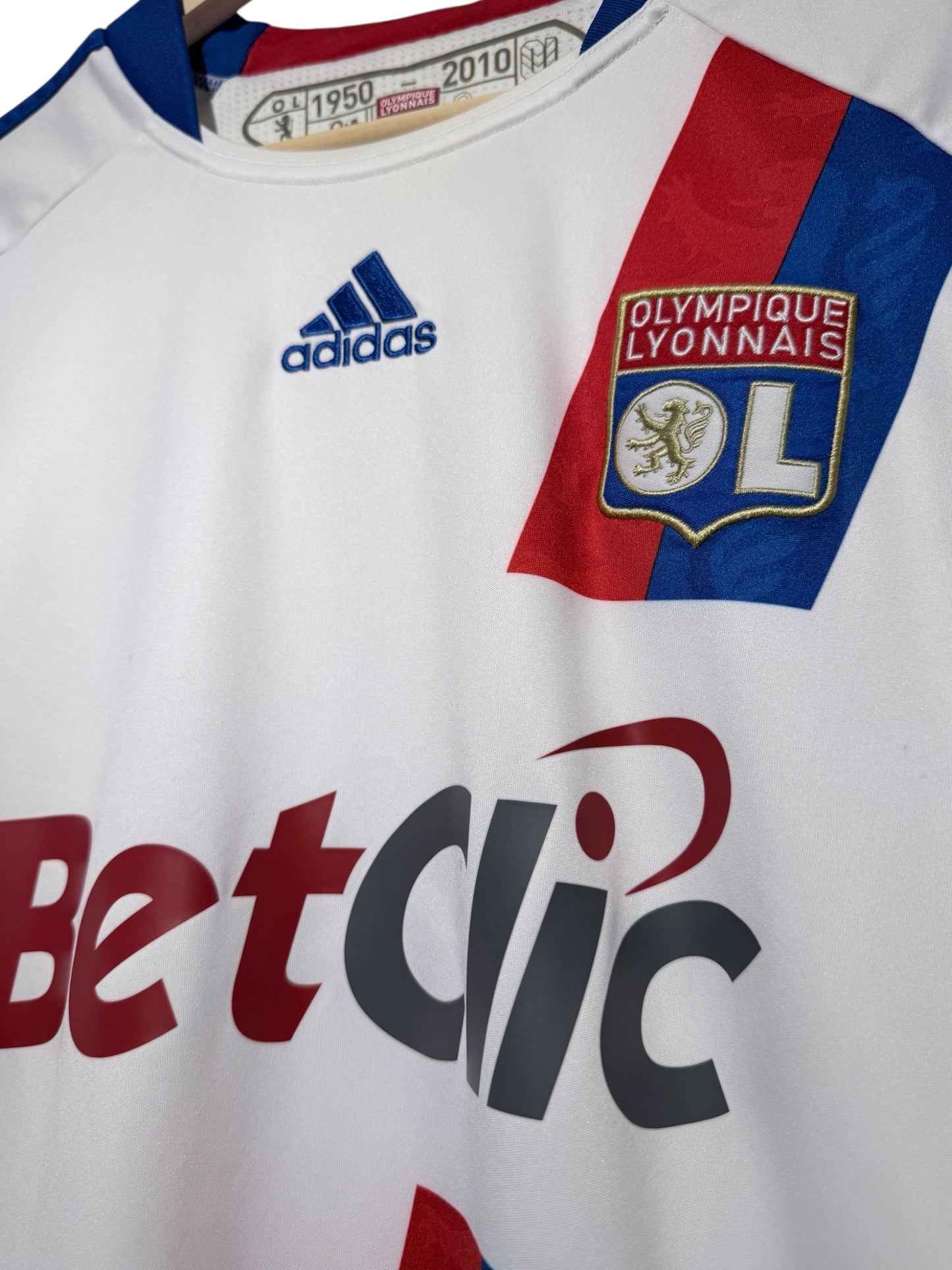 Lyon 2010/11 Home - L